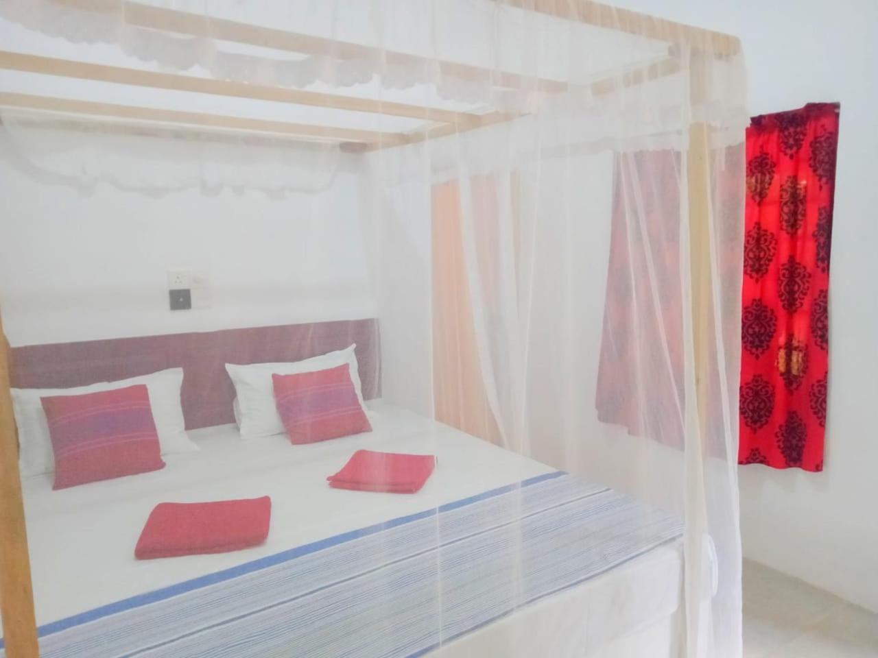Arachchi Guest House Мириса Екстериор снимка